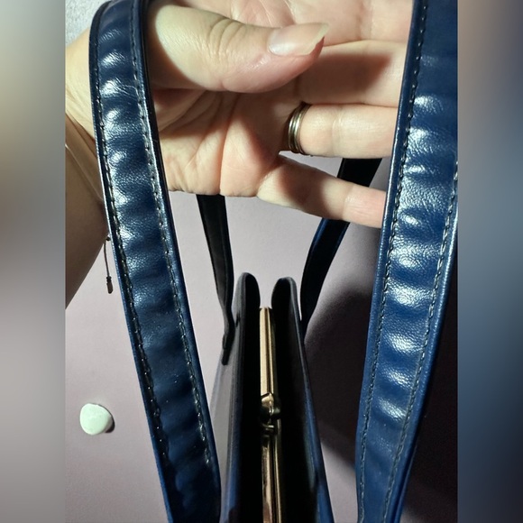 Elegant Blue Vintage Handbag - Picture 8 of 10